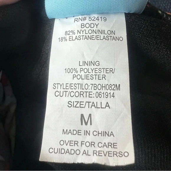 Ocean Avenue Tankini Top, split front with halter tie and open back size medium - Picture 6 of 6